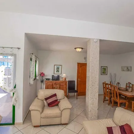 Casa Flamingo - Lh106 By Now Ltd *