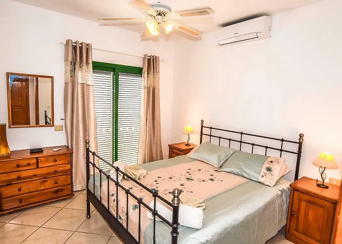 Casa Flamingo - Lh106 By Now Ltd *